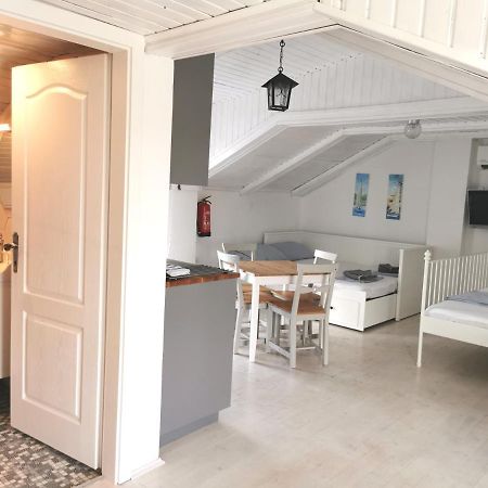 Ribar 2 Apartment Njivice Bagian luar foto